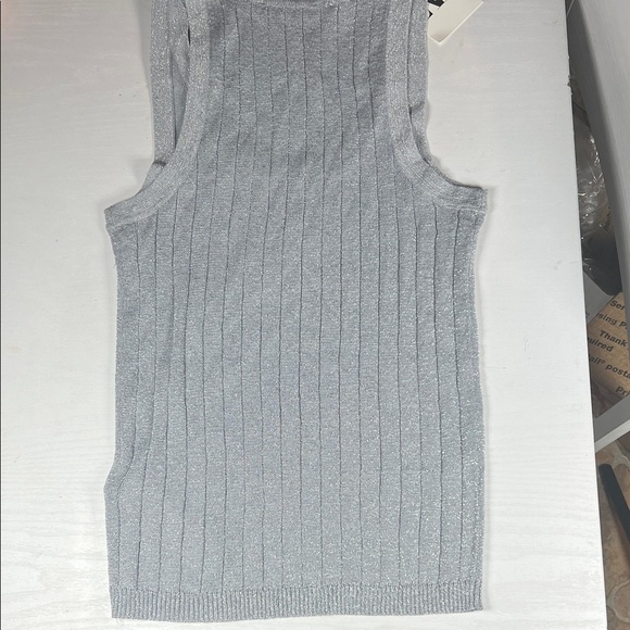NWT Zara Light Gray Ribbed Sleeveless Top A0223 - Picture 3 of 3